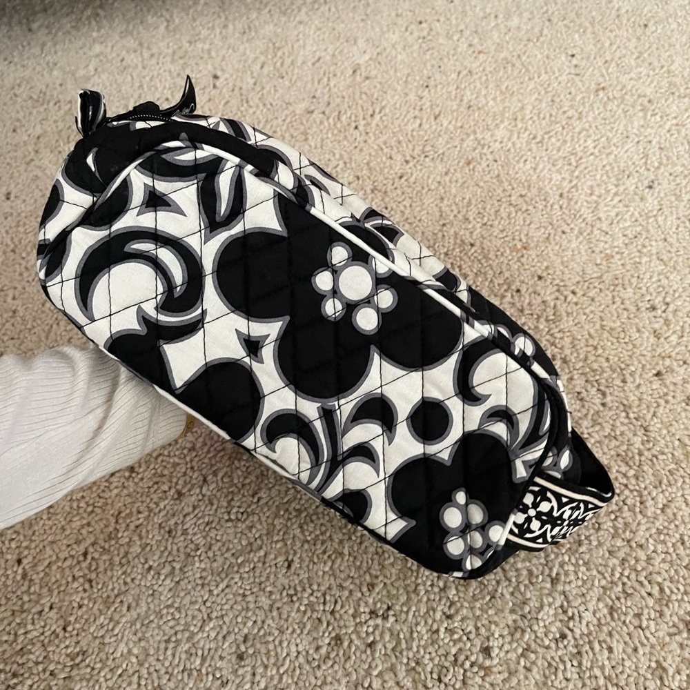 Vera Bradley black and white toiletry case